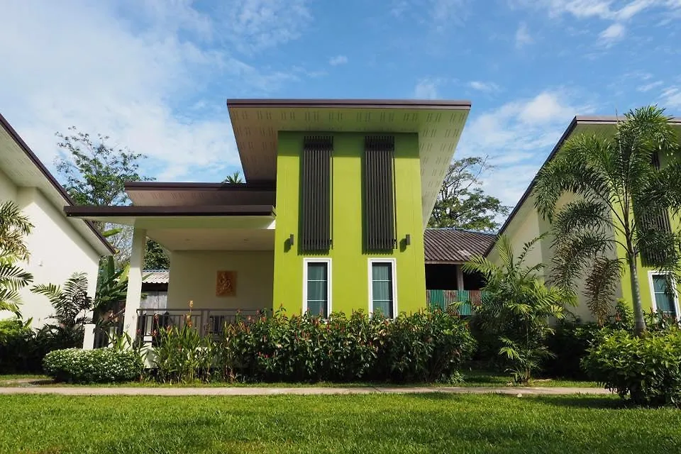 리조트 Bai Bai Home 카오락